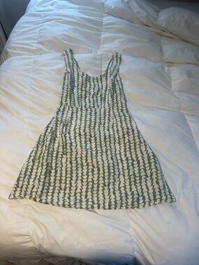 Sleeveless Green & White Patterned Summer Dress